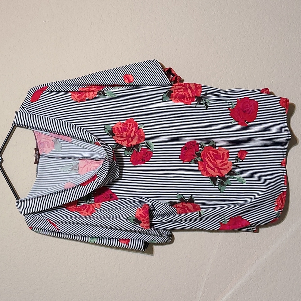 Striped Floral Kimono - Picture 2 of 3